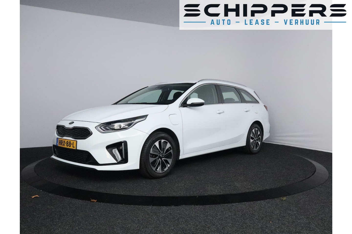 Kia Cee'd Sportswagon - Ceed 1.6 GDI PHEV DynamicLine | Navigatie | Trekhaak afneembare kogel | Stoelverwarming | - AutoWereld.nl