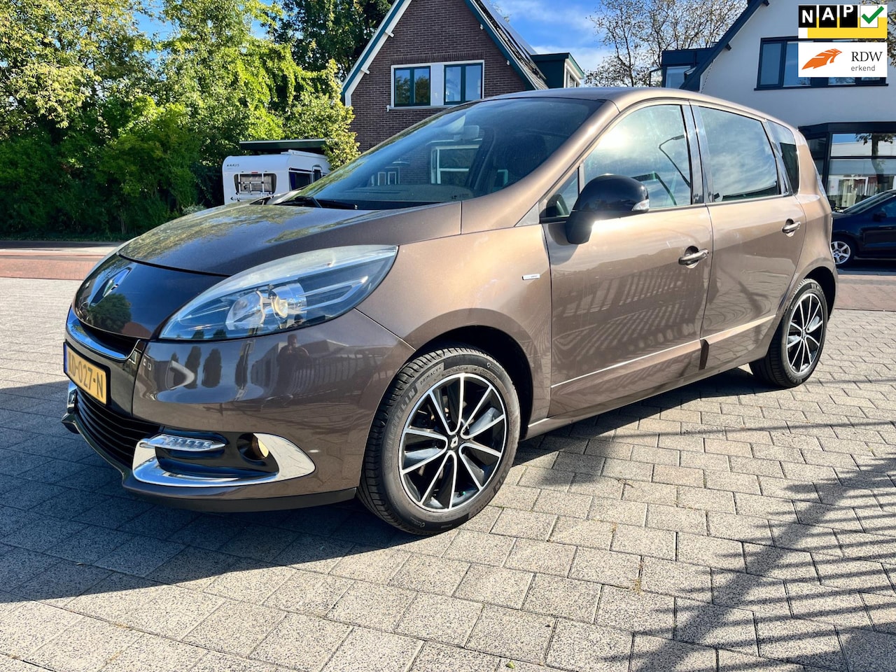 Renault Scénic - 1.4 TCe Bose Ecc Isofix Trekhaak LM Navi Led APK NW Model - AutoWereld.nl