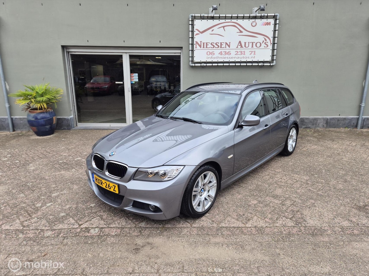 BMW 3-serie Touring - 320i M Sport Edition 320i M Sport Edition - AutoWereld.nl