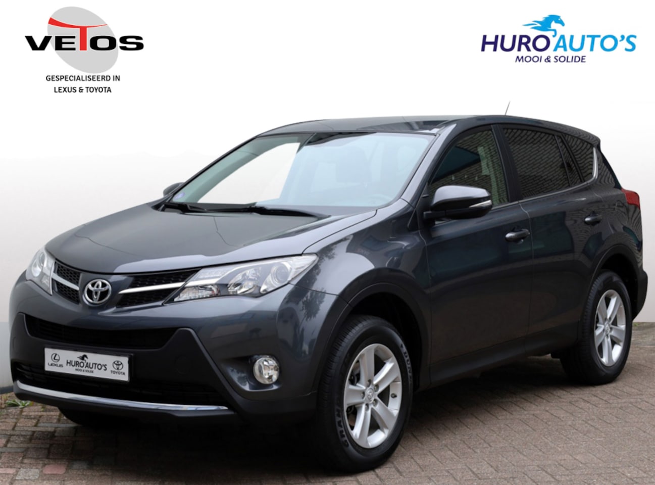 Toyota RAV4 - 2.0 Executive Business 4WD | Leder | 2000 KG trekgewicht - AutoWereld.nl