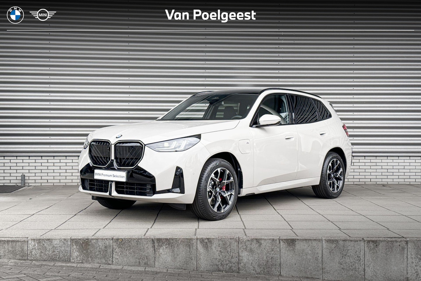 BMW X3 - 30e xDrive | Trekhaak met elektrisch wegklapbare kogel | Glazen panoramadak - AutoWereld.nl