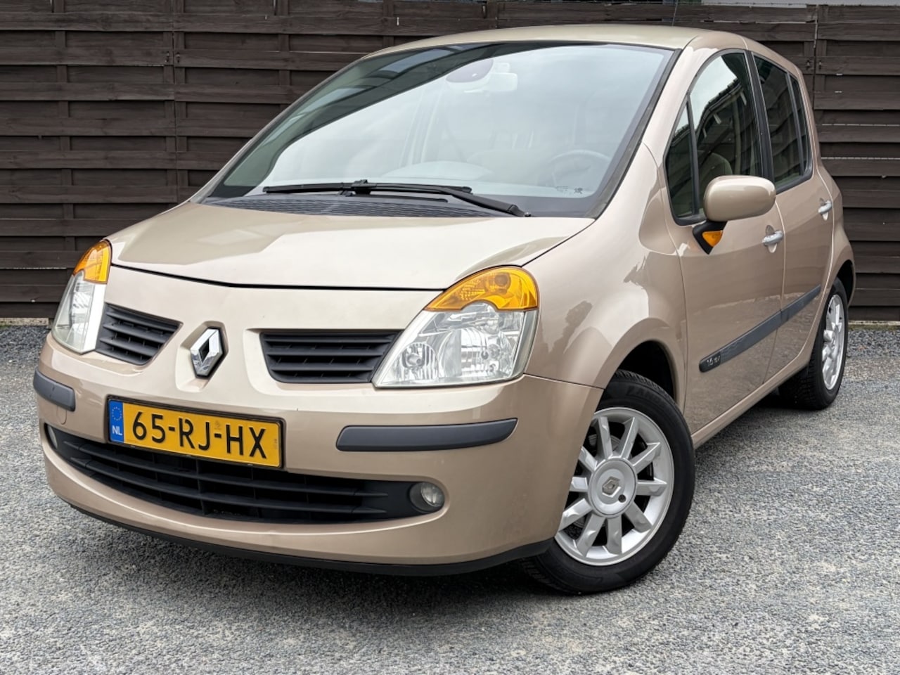Renault Modus - 1.6-16V Privilege Luxe AUTOMAAT / Clima / Trekhaak / APK NW. - AutoWereld.nl