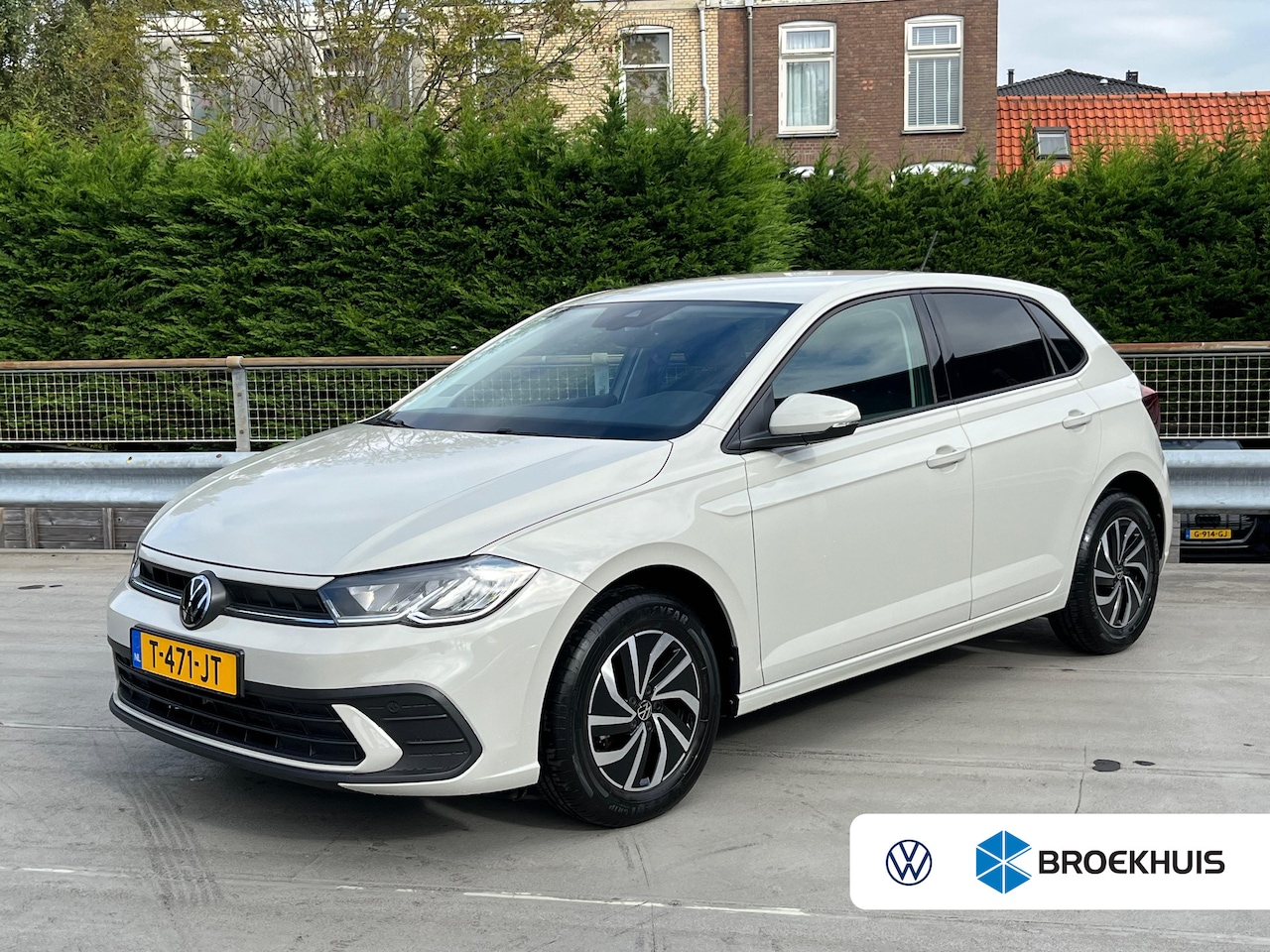 Volkswagen Polo - 1.0 TSI Life | Camera achter | Getint glas | Navigatie | Apple Carplay | Airco | ACC | - AutoWereld.nl