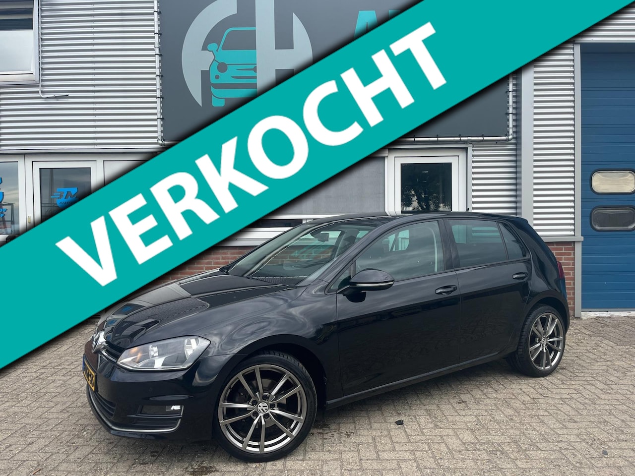 Volkswagen Golf - 1.2 TSI Highline | orig NL. | navi | luxe - AutoWereld.nl