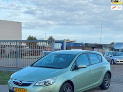 Opel Astra - 1.4 Turbo Edition