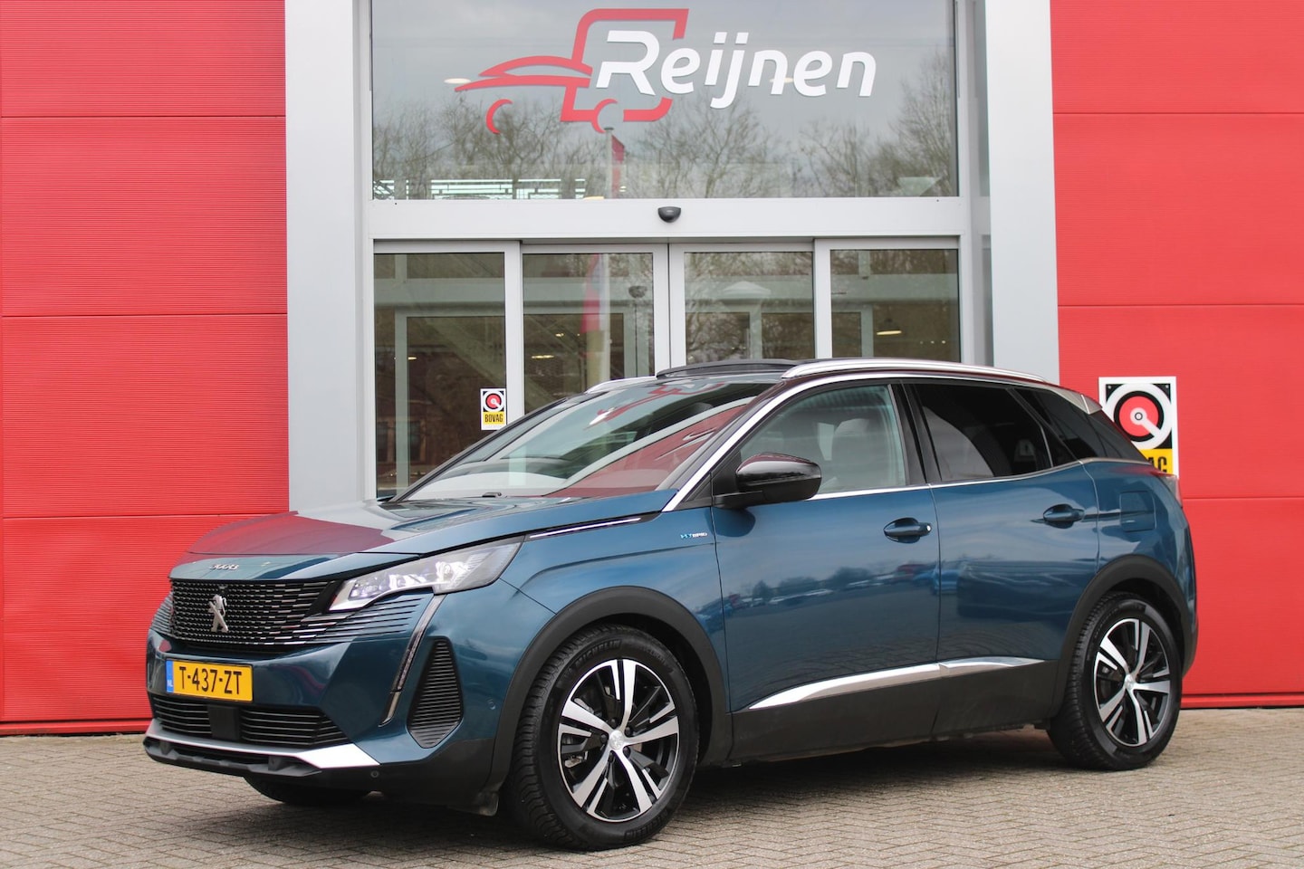 Peugeot 3008 - 1.6 HYbrid 225PK GT PACK BUSINESS | AFNEEMBARE TREKHAAK | PANORAMISCH SCHUIF/KANTEL DAK | - AutoWereld.nl