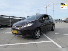 Ford Fiesta - 1.25 Limited Apk/Airco/Nap/Boekjes/CD/AUX/Velgen