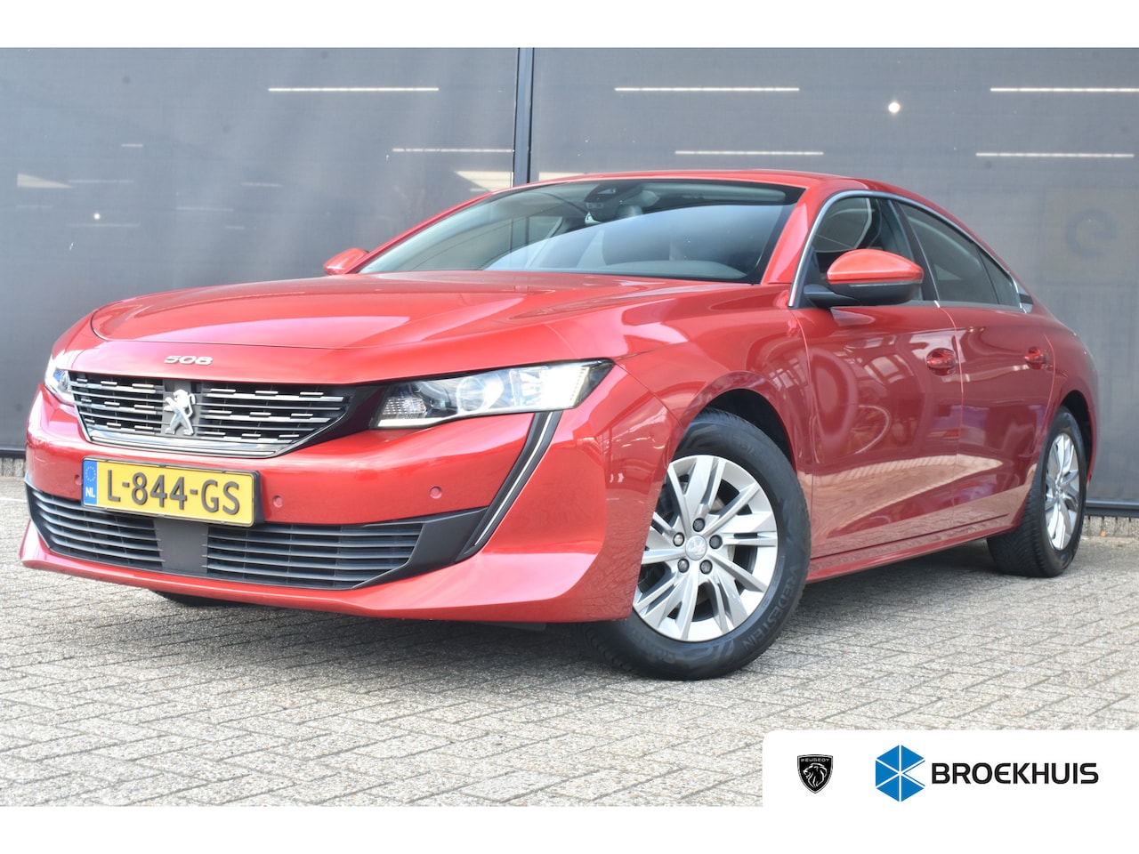 Peugeot 508 - 1.2 PureTech Active Pack 130pk Automaat | Navigatie | Allseason | Climate Control | Achter - AutoWereld.nl
