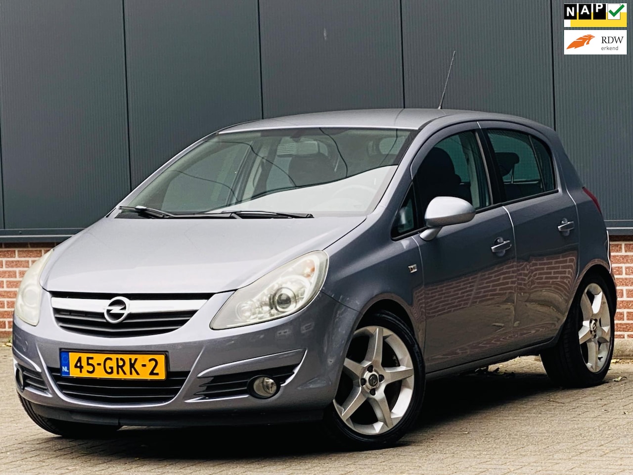 Opel Corsa - 1.4-16V Business Sport NL AUTO I 1EIGENAAR I AIRCO I VELGEN I APK - AutoWereld.nl