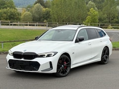 BMW 3-serie Touring - 330e xDrive 292 Pk Pano HUD Memory M Seats