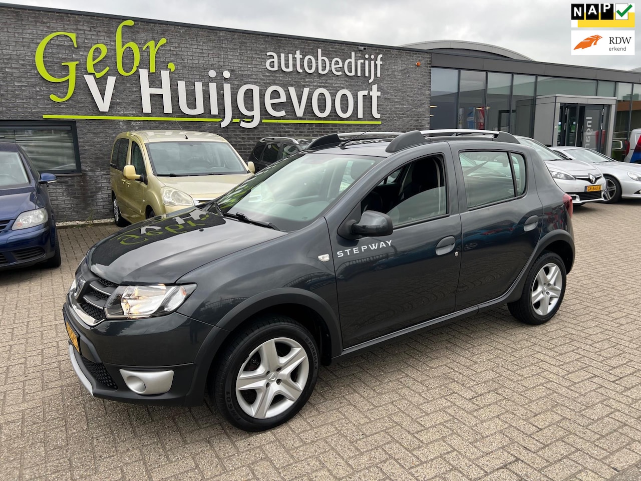 Dacia Sandero Stepway - 0.9 TCe S&S Lauréate - AutoWereld.nl