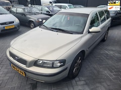Volvo V70 - 2.4 Comfort Line autom