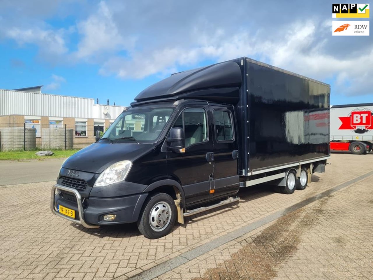 Iveco Daily - BE Clixtar, Dubbel cabine, Veldhuizen trailer - AutoWereld.nl