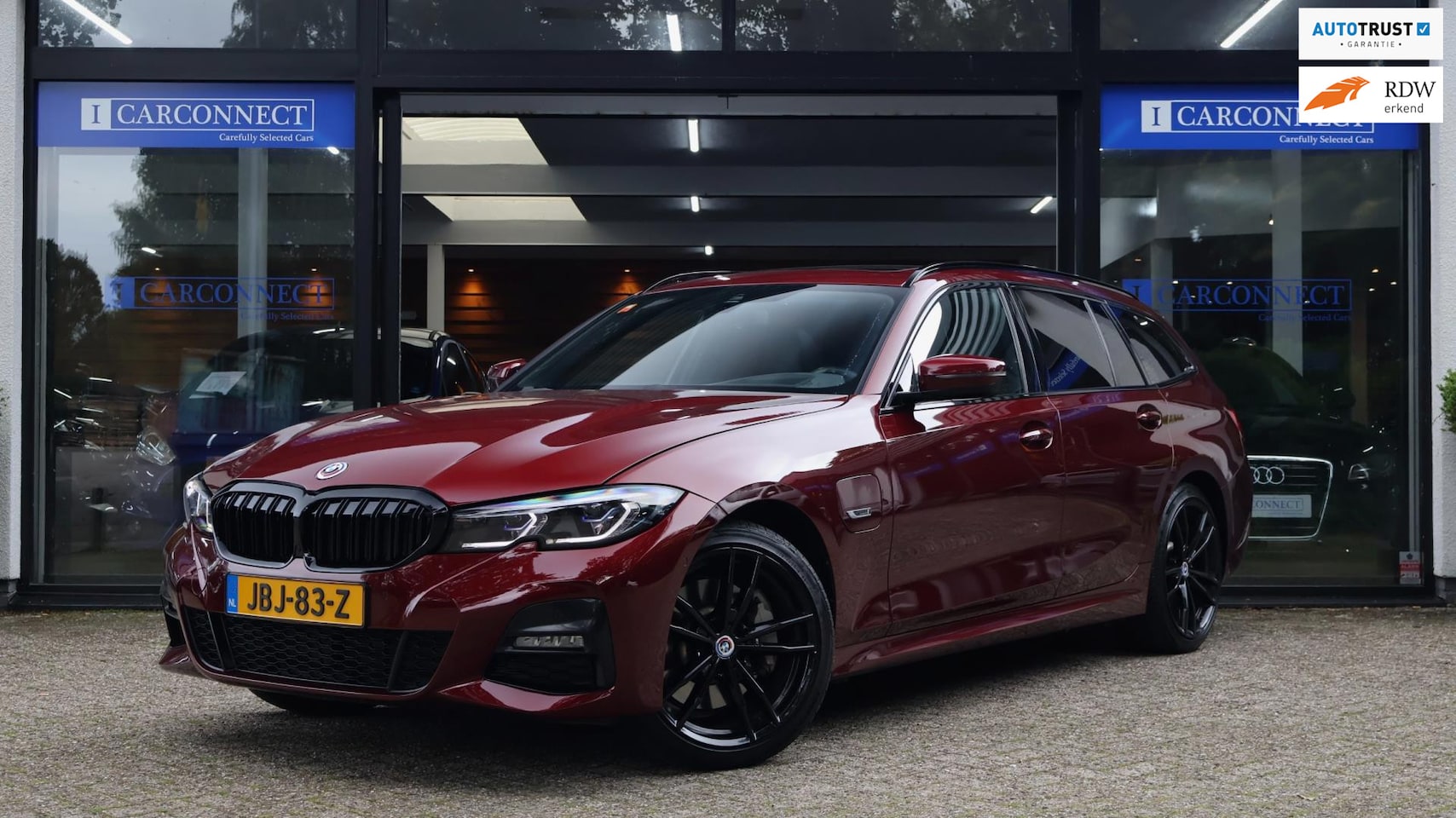 BMW 3-serie Touring - 330e xDrive High Executive|Laser|Memory|PANO|HUD|Elek.Tr - AutoWereld.nl