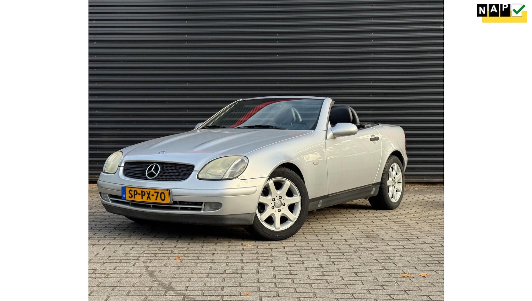 Mercedes-Benz SLK-klasse - Mercedes SLK 200 1998 | Automaat | Carbon Interieur | Cabrio | NAP | Cruise Control | Stoe - AutoWereld.nl