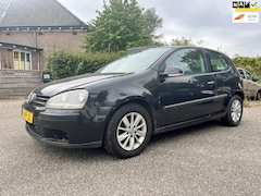 Volkswagen Golf - 1.6 FSI inruilkoopje bak en motor goed Lees tekst