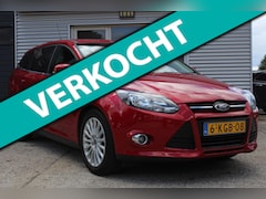 Ford Focus Wagon - 1.0 EcoBoost Titanium 5-deurs, nieuwe distributie-set, vol opteis zoals airco, cruise-cont