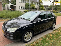 Ford Focus - 1.6-16V Ghia, APK 04-04-2026