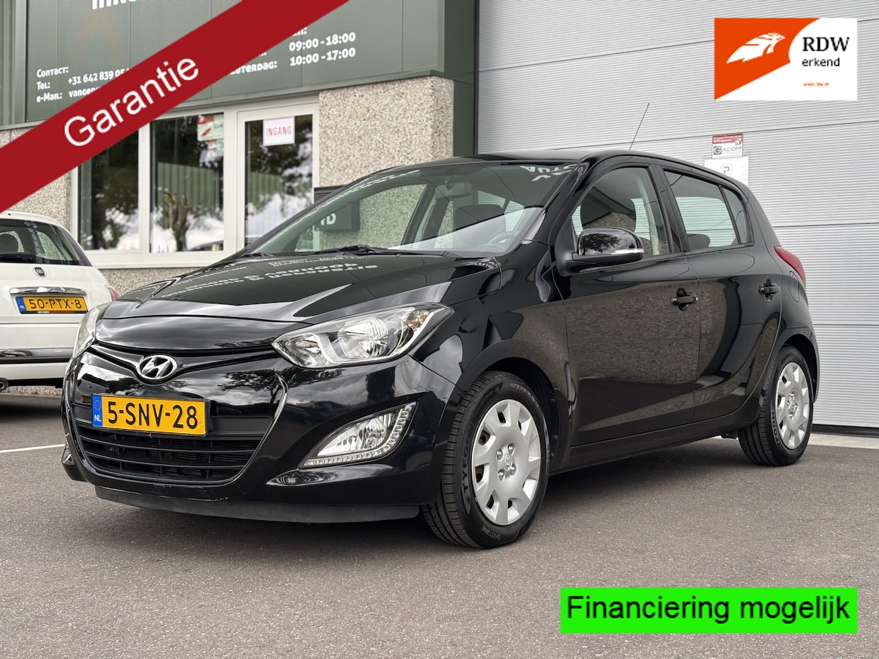 Hyundai i20 - 1.4i i-Motion Automaat Airco Trekhaak Elekramen - AutoWereld.nl