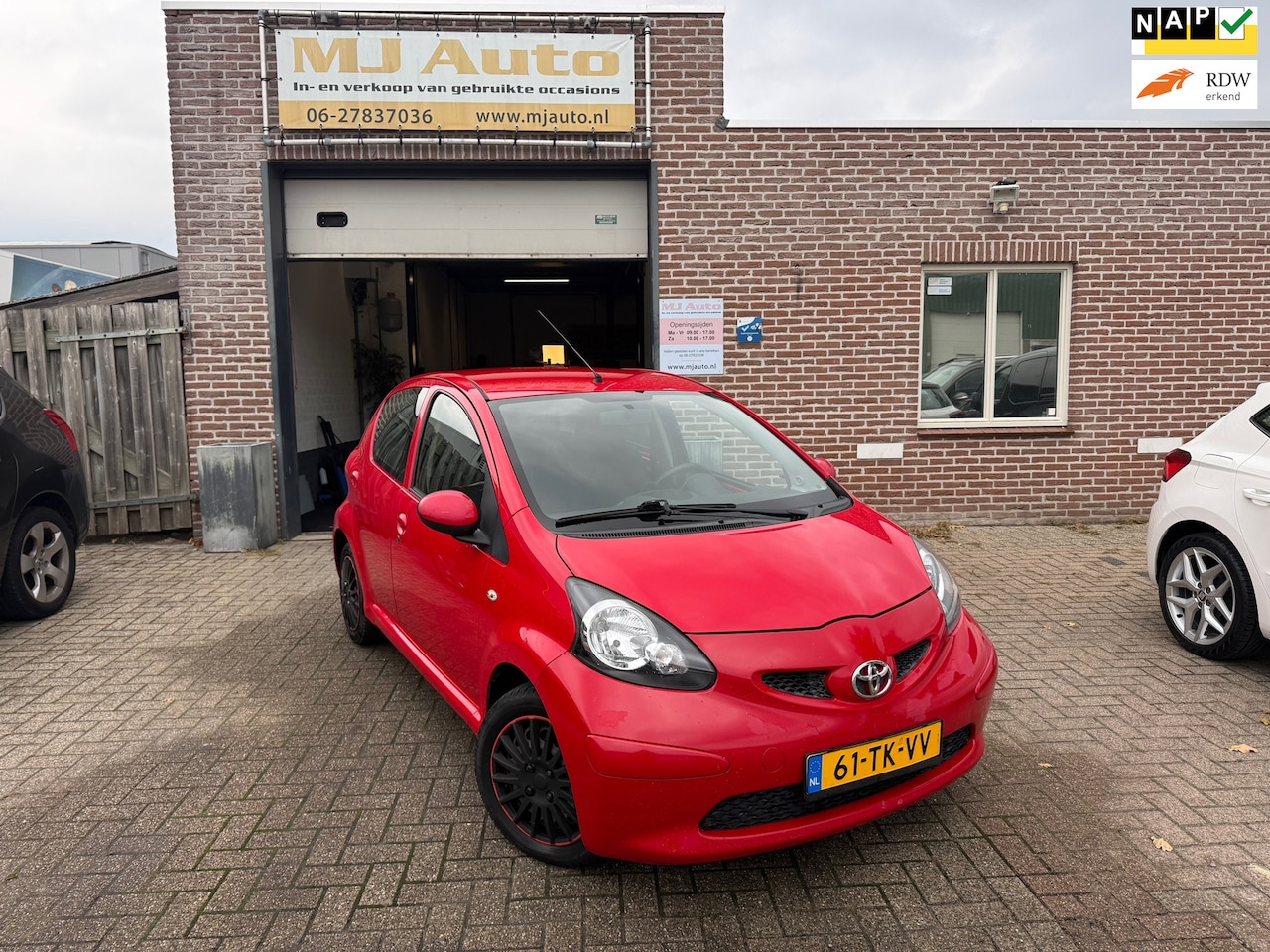 Toyota Aygo - 1.0-12V + airco 5 deurs - AutoWereld.nl