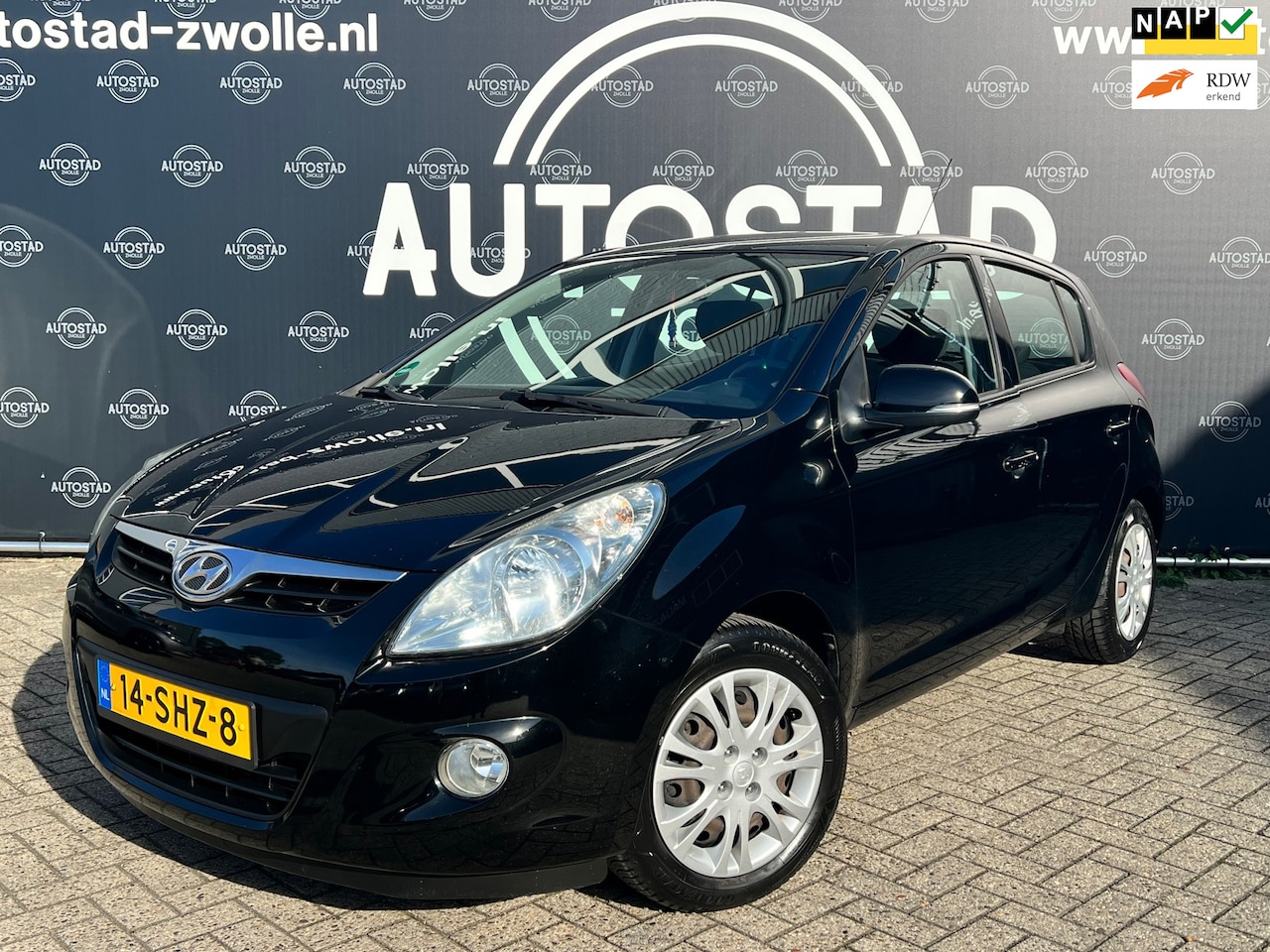 Hyundai i20 - 1.2i i-Motion NL-Auto / NAP / APK / Airco / Elck.Ramen - AutoWereld.nl