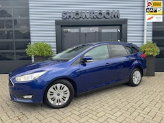 Ford Focus Wagon - 1.0 Trend Automaat|Apple Carplay|Cruise|Navi|Trekhaak|Stoel en Stuurverwarming