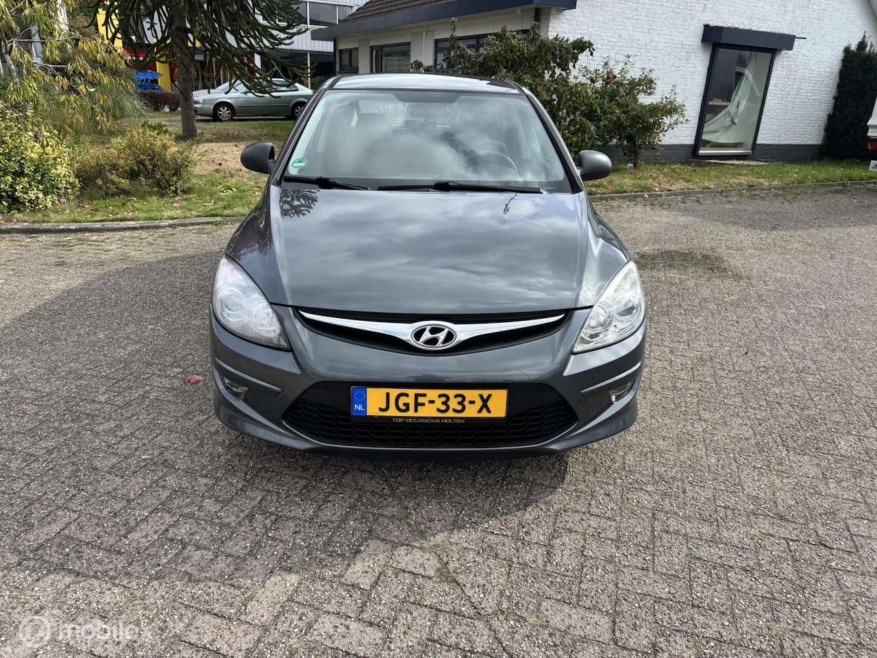 Hyundai i30 - 1.4i i-Drive Cool 1.4i i-Drive Cool - AutoWereld.nl