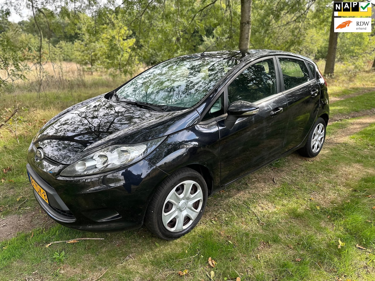 Ford Fiesta - 1.25 Limited apk t/m 22-10-2025 - AutoWereld.nl