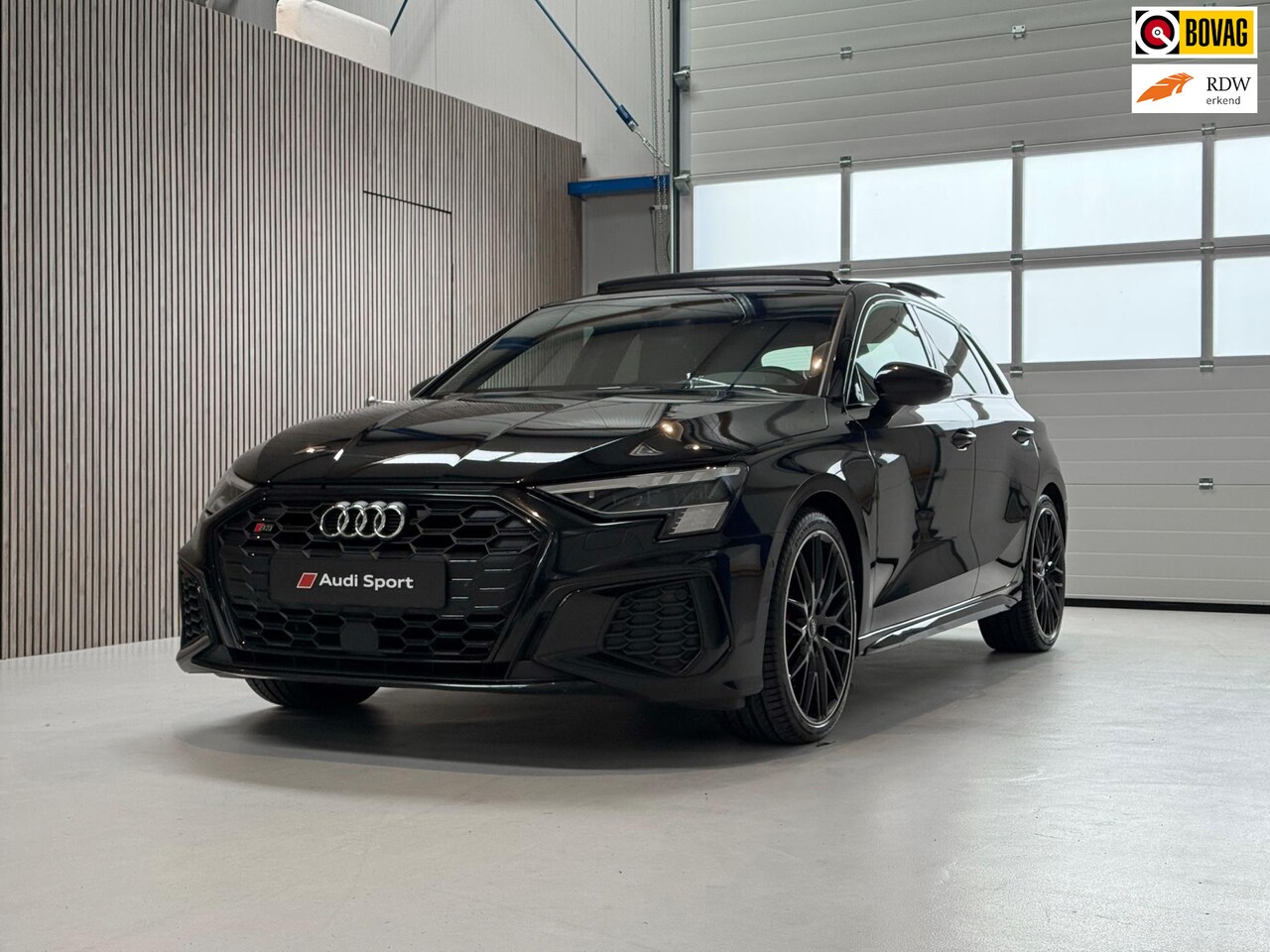 Audi S3 - Sportback 2.0 TFSI Quattro Edition One 310 PK - PANORAMADAK - LEER - MASSAGE STOELEN - ZWA - AutoWereld.nl