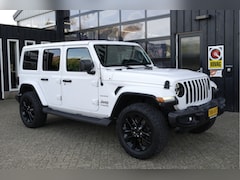 Jeep Wrangler - 2.0T 272 PK 4x4 Sahara | NL-Auto | Grijs | Adap.Cruise | Camera | Trekhaak | Carplay