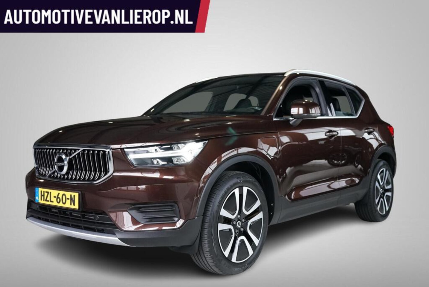 Volvo XC40 - 1.5 T5 Twin Engine Inscription Maple Brown | CRUISE | STOELVERWARMING - AutoWereld.nl