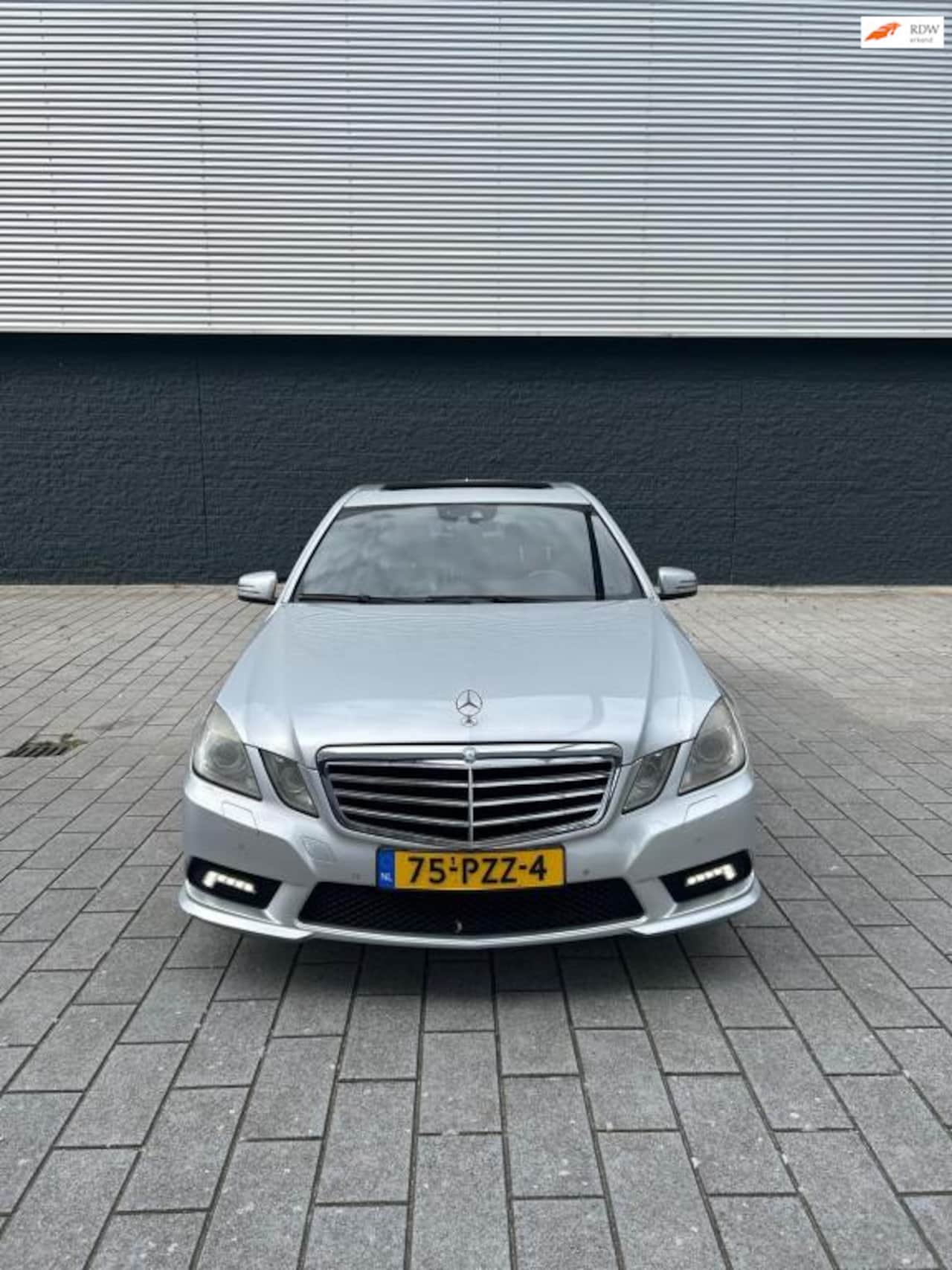 MERCEDES-BENZ E 350 CDI