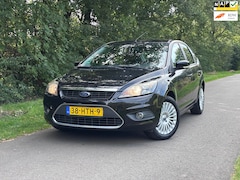 Ford Focus - 1.6 Titanium | Airco + Cruise Nu € 1.450, - |
