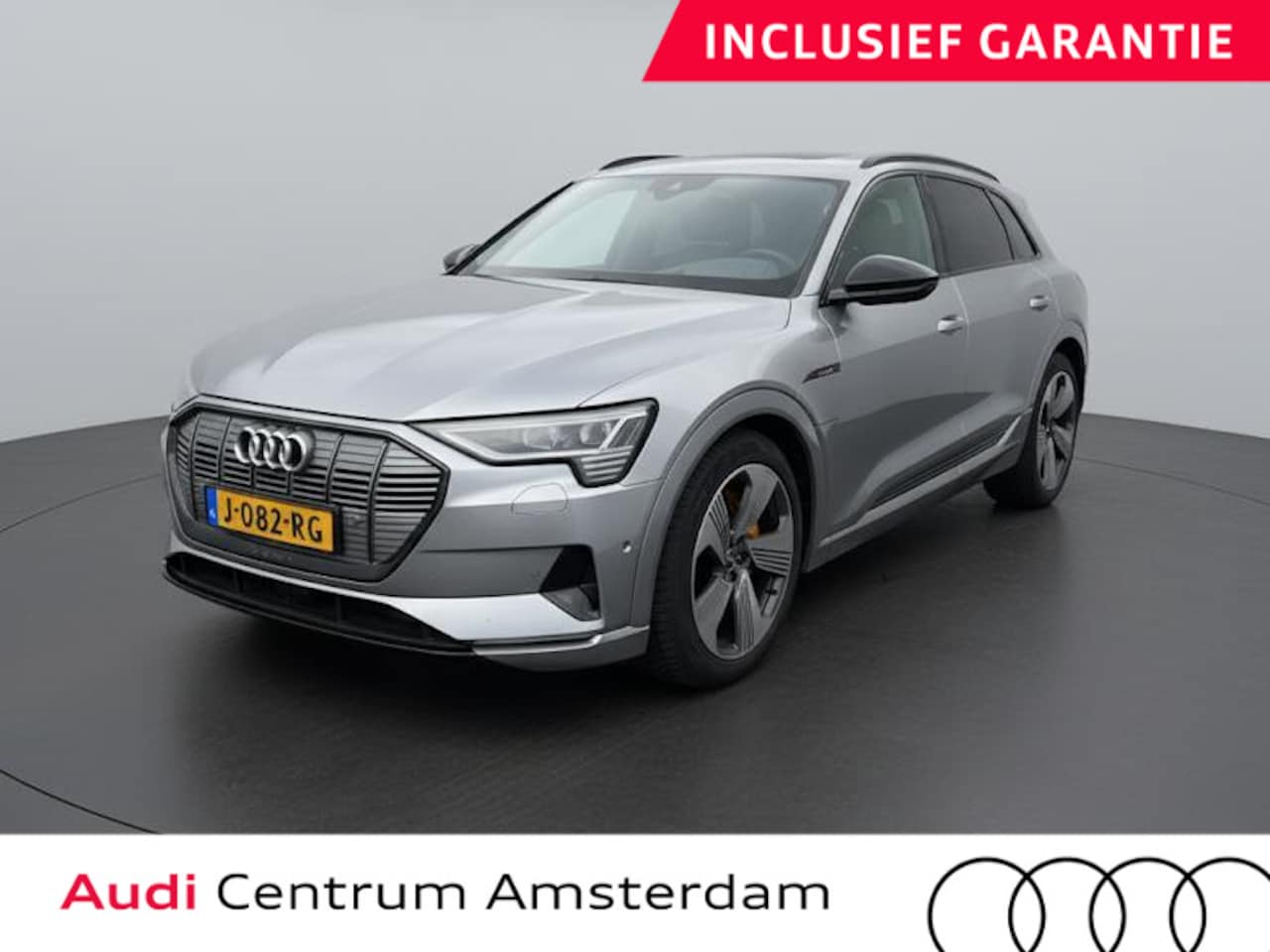 Audi e-tron - e-tron 55 quattro advanced 95 kWh 408pk | Panoramadak | lederen bekleding | Assisten Tour - AutoWereld.nl