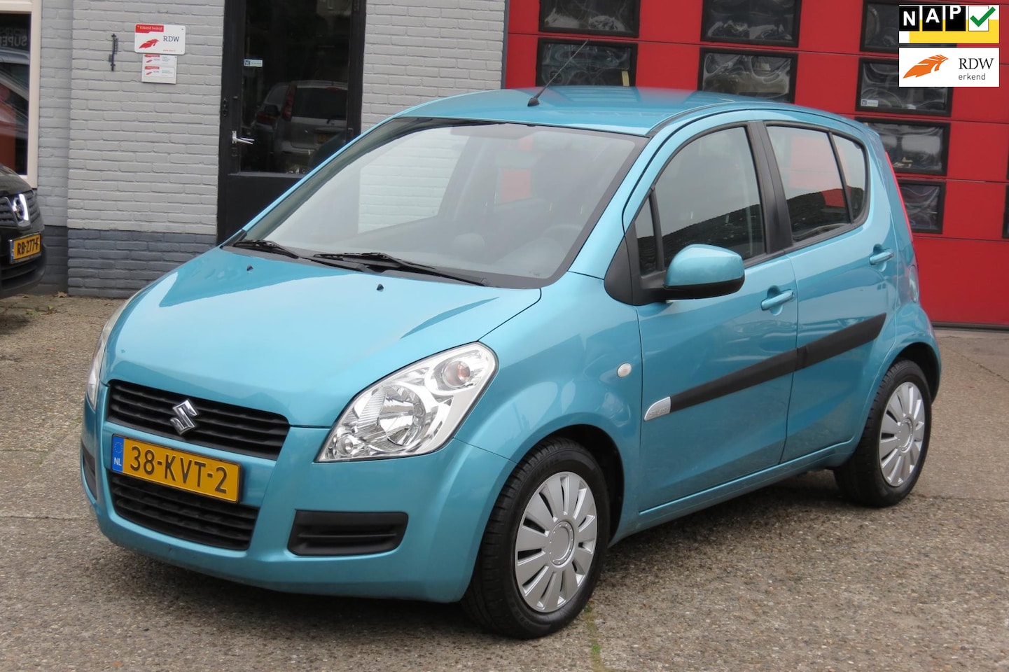 Suzuki Splash - 1.0 Comfort 1.0 Comfort , 94.000 km , NL Dealer auto - AutoWereld.nl