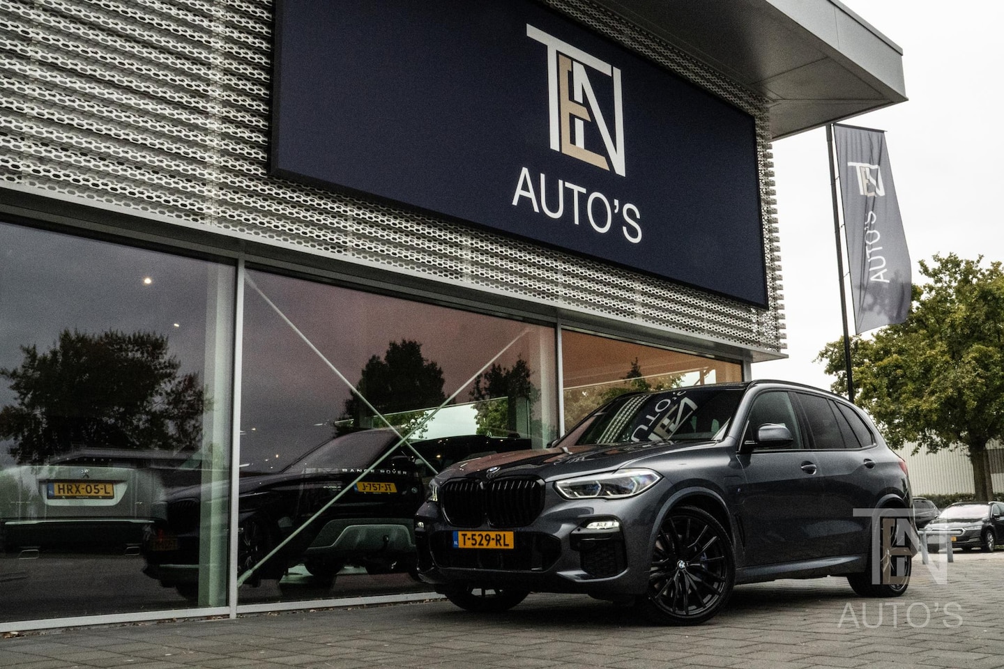 BMW X5 - xDrive45e High Executive M Sport | Harman/Kardon | HUD | Laser | Panodak | Trekhaak | 22" - AutoWereld.nl