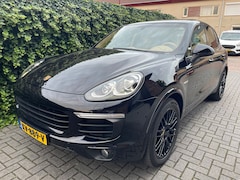 Porsche Cayenne - 3.0 S E-Hybrid Platinum Edition Sport Chrono, Panoramadak