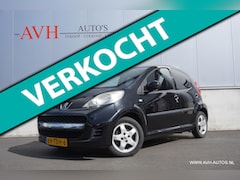 Peugeot 107 - 1.0-12V Black & Silver