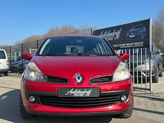 Renault Clio - 1.2 TCE Rip Curl 5-DRS NL Auto