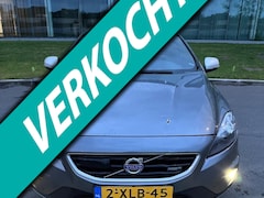 Volvo V40 - 2.0 D4 Ocean Race Business FULL OPTION NAP PANO LINE ASSIST & DISTRONIC