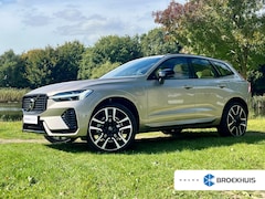 Volvo XC60 - 2.0 T8 Plug-in hybrid AWD Plus Dark | Luchtvering | Stoelventilatie | Trekhaak | 360 Camer