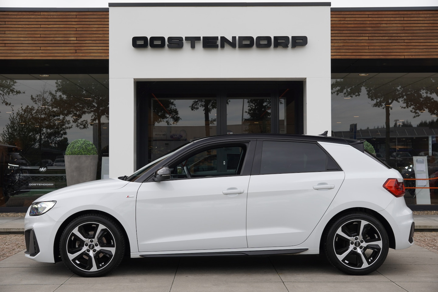 Audi A1 Sportback - 30TFSI/110pk S-Line Automaat|2021|Virtual Cockpit|Cruise|Navi|Carplay/AndroidAuto|PDC|Opti - AutoWereld.nl