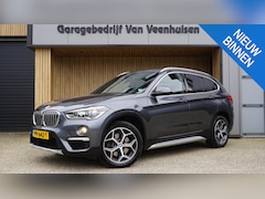 BMW X1 - xDrive20i 192pk High Executive X-Line Pano.dak Leder Head-up 18inch LM LED Groot Navi *NL