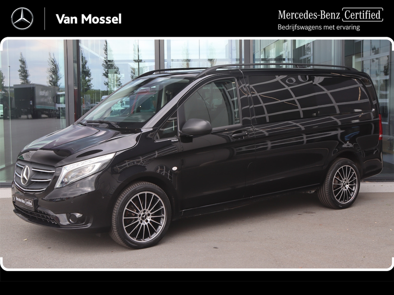 Mercedes-Benz Vito - 114 CDI Aut. Dub Cab. |NAVI/AIRCO/LED/CAMERA |Certified - AutoWereld.nl