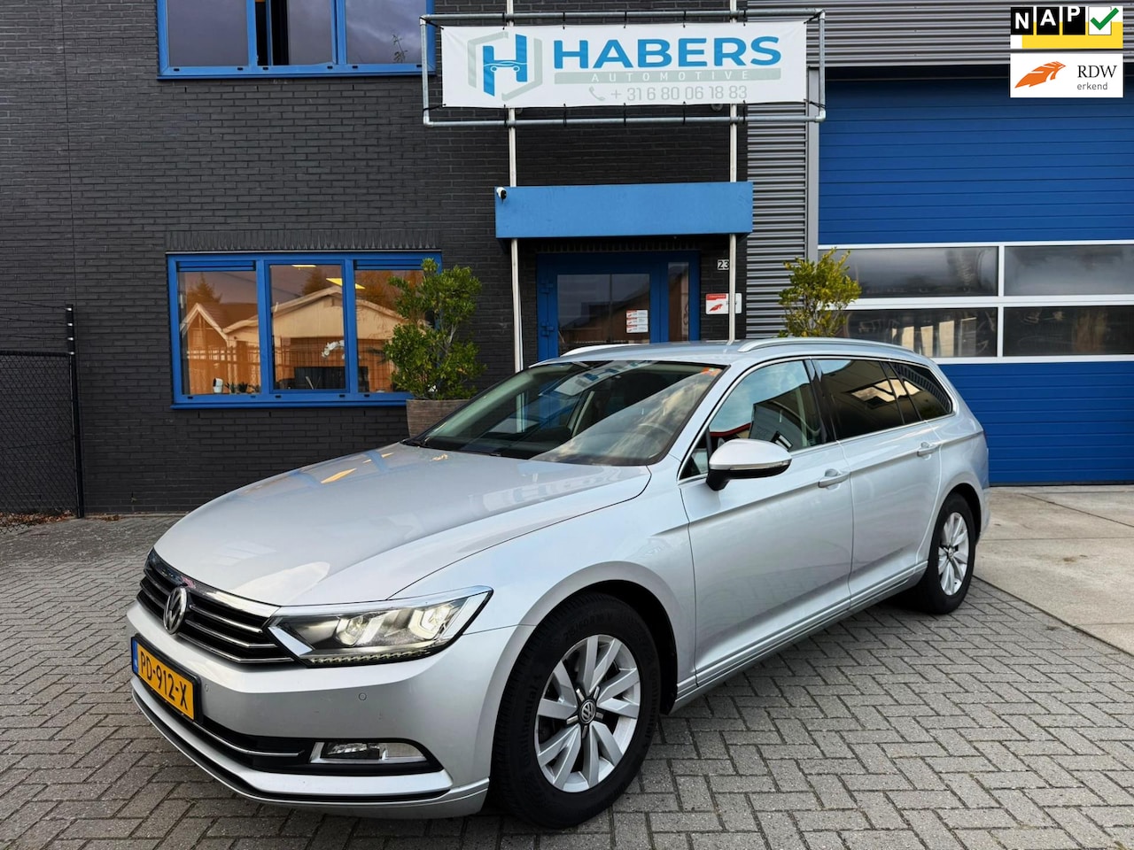 Volkswagen Passat Variant - 1.4 TSI Comfortline Business 125PK|Origineel NL|Navi|AUT|Trekhaak|Full Led|DAB+|keyles|Erg - AutoWereld.nl