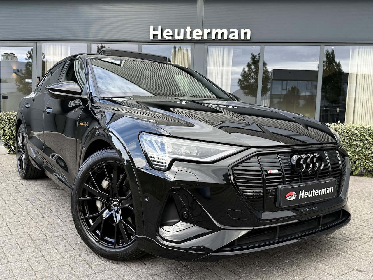 Audi e-tron Sportback - 50 quattro S edition 71 kWh - AutoWereld.nl
