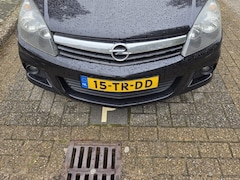 Opel Astra - 2.0 T Edition Turbo