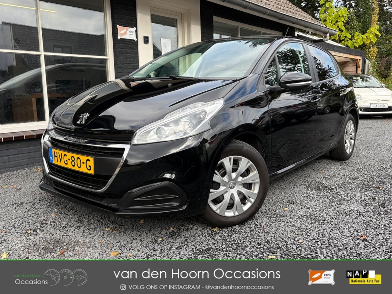Peugeot 208 - 208 1.2 STOELVERW | NAVI | 5DRS | AIRCO | NW APK - AutoWereld.nl