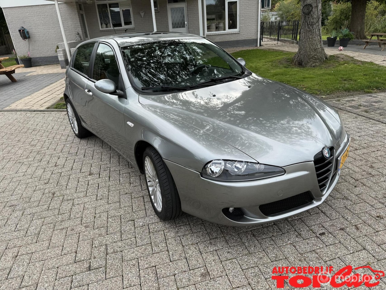 Alfa Romeo 147 - 1.6 T.Spark Cruise, Climate Apk 22-9-2026 - AutoWereld.nl