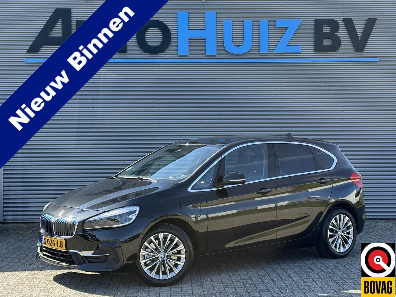 BMW 2-serie Active Tourer - 225xe iPerformance Luxury Leer LED Stoelverwarming PDC - AutoWereld.nl